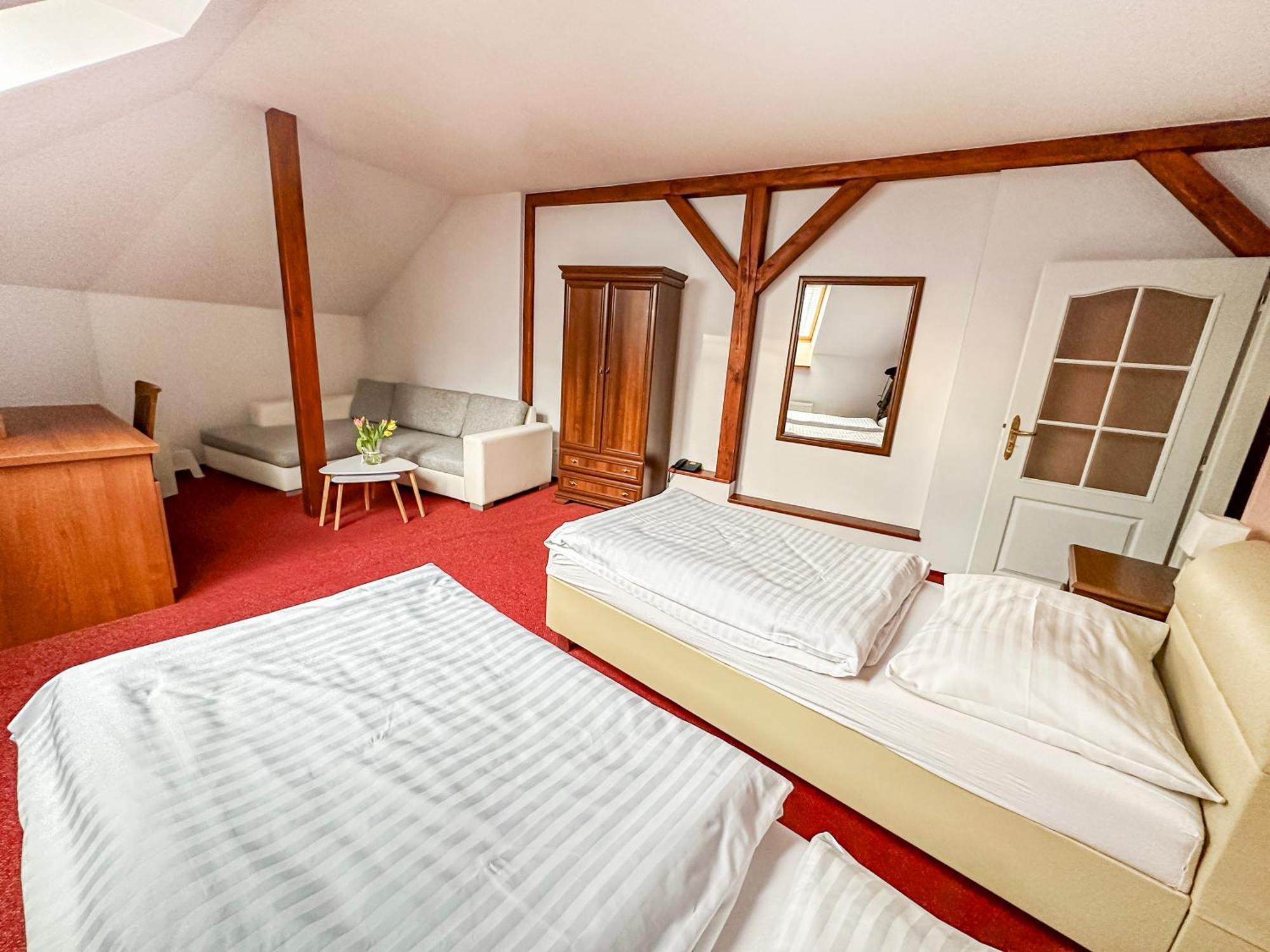Hotel Ruzek Hranice  Eksteriør billede