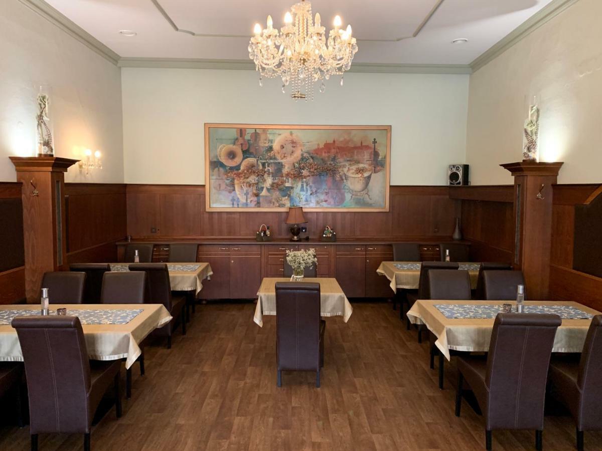 Hotel Ruzek Hranice  Eksteriør billede